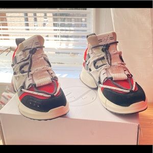 Men’s Sneakers size 8.5 BRAND NEW NEVER WORN